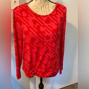 Como blu long sleeve heart tee size large